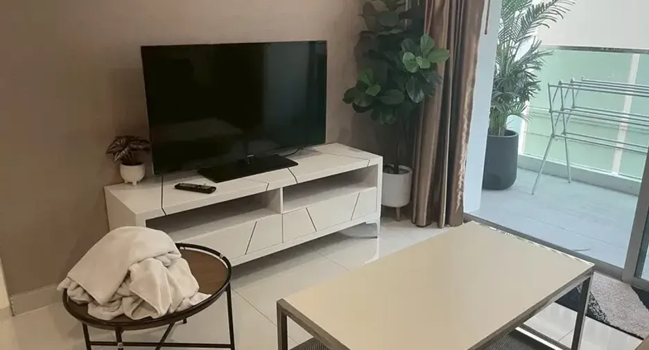 For rent 2 bedrooms condo in Pratumnak, Pattaya