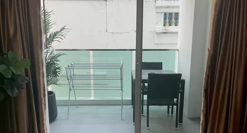 For rent 2 bedrooms condo in Pratumnak, Pattaya