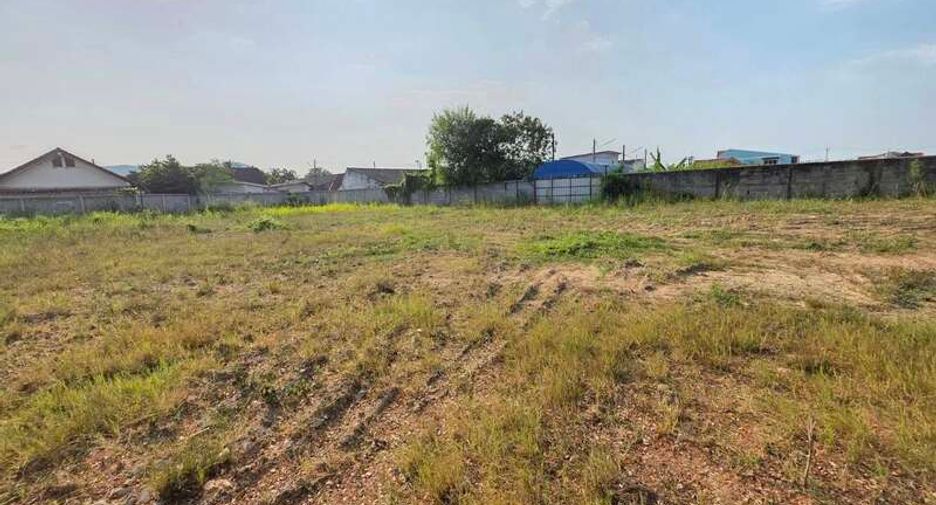 Terreno en venta en Sattahip, Chonburi