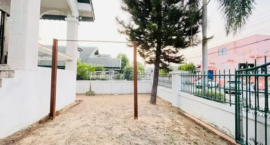 For sale 2 bedrooms villa in East Pattaya, Pattaya