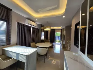For sale 4 bedrooms villa in Bang Lamung, Chonburi