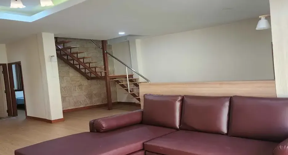 For sale 5 bedrooms villa in East Pattaya, Pattaya