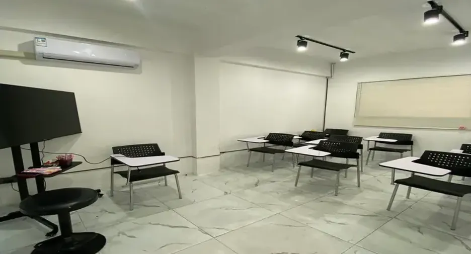 For sale 4 bedrooms apartment in South Pattaya, Pattaya