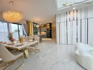 For sale 5 bedrooms villa in Bang Lamung, Chonburi