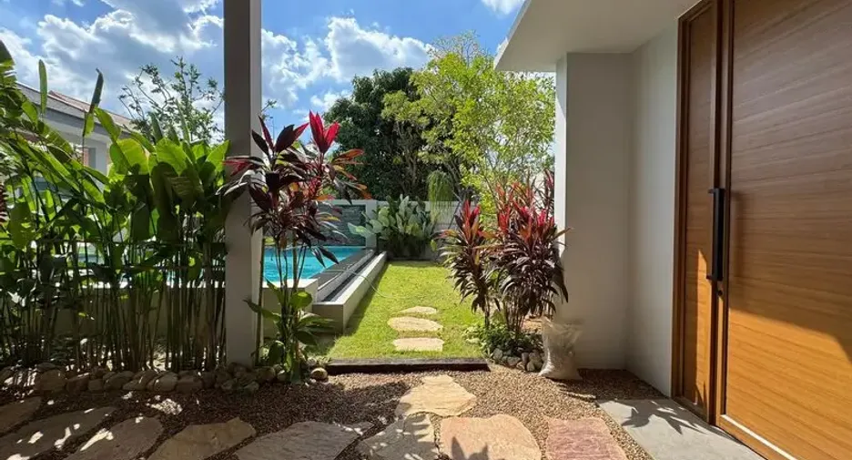 For sale 4 bedrooms villa in Jomtien, Pattaya