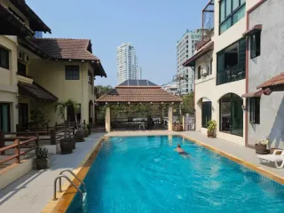 For sale 6 bedrooms villa in Bang Lamung, Chonburi