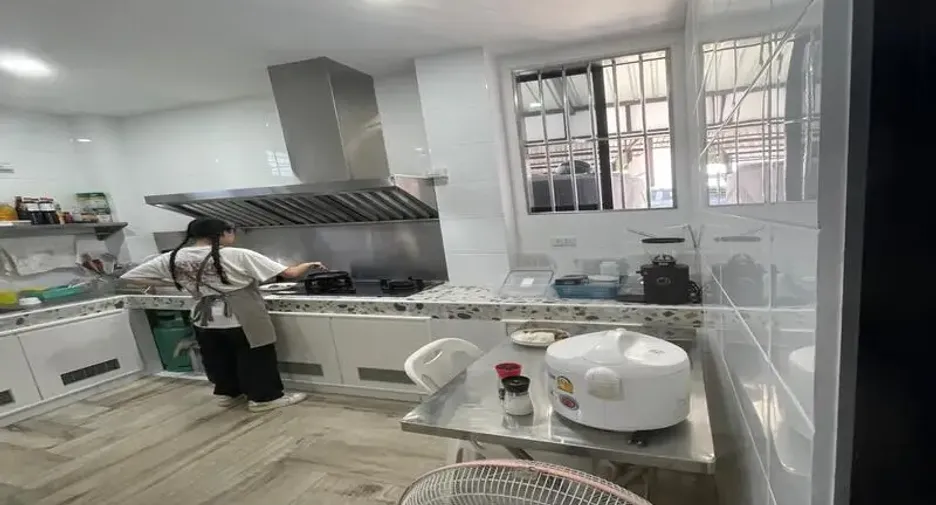 For sale 1 bed retail Space in East Pattaya, Pattaya