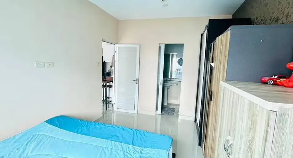 For sale 1 bed condo in East Pattaya, Pattaya