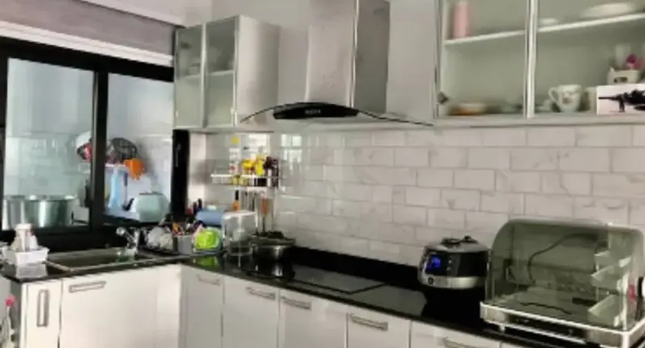 For sale 3 bedrooms house in East Pattaya, Pattaya