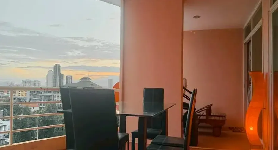 For rent and for sale 3 bedrooms condo in Pratumnak, Pattaya