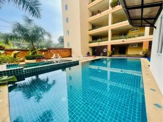 Condo en alquiler de 3 habitaciones en Bang Lamung, Chonburi