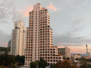 Condo en alquiler de 3 habitaciones en Bang Lamung, Chonburi