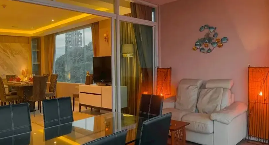 For rent and for sale 3 bedrooms condo in Pratumnak, Pattaya
