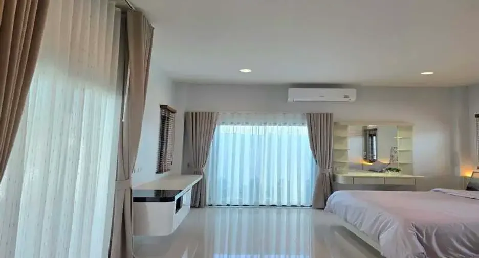 À vendre 3 chambres maison à Huay Yai, Pattaya