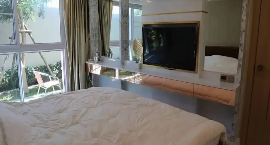 For sale 2 bedrooms condo in Jomtien, Pattaya