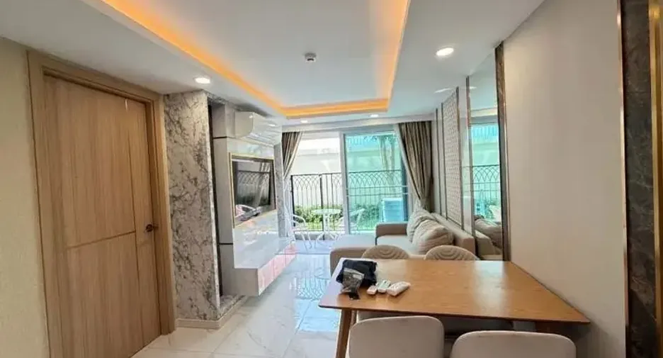 For sale 2 bedrooms condo in Jomtien, Pattaya