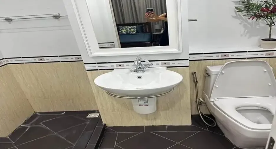 For sale 2 bedrooms condo in East Pattaya, Pattaya