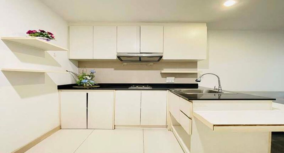 Wohnung zum Kauf mit 1 Zimmer in Bang Lamung, Chonburi