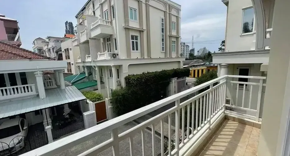 For sale 3 bedrooms house in Bang Lamung, Chonburi