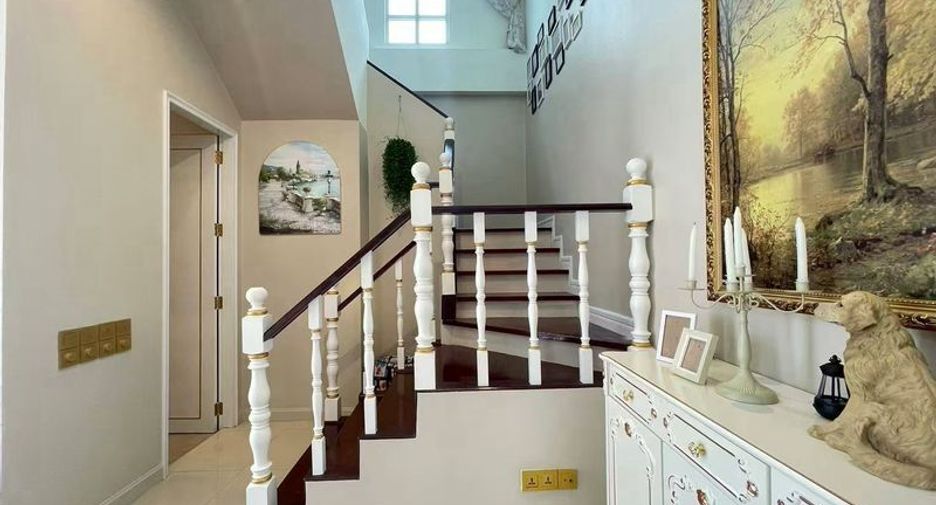 For sale 3 bedrooms house in Bang Lamung, Chonburi