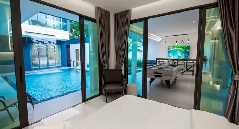 For sale 7 bedrooms villa in Sattahip, Chonburi