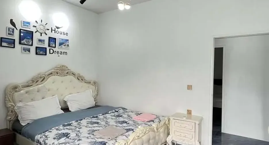 Villa en venta de 9 habitaciones en Bang Lamung, Chonburi
