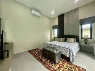 À vendre 4 chambres villa à Bang Lamung, Chonburi