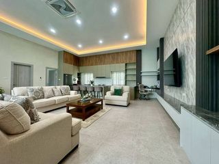À vendre 4 chambres villa à Bang Lamung, Chonburi