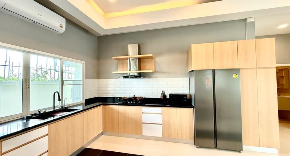 Casa en venta de 3 habitaciones en Huay Yai, Pattaya