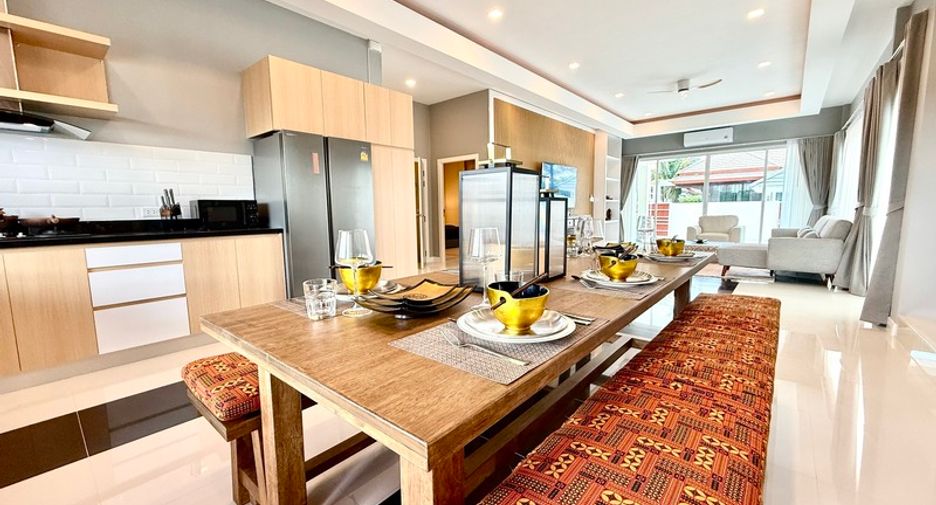 Casa en venta de 3 habitaciones en Huay Yai, Pattaya