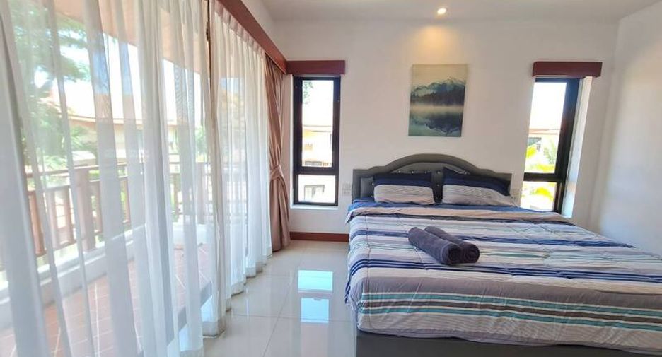 For sale 3 bedrooms villa in Sattahip, Chonburi