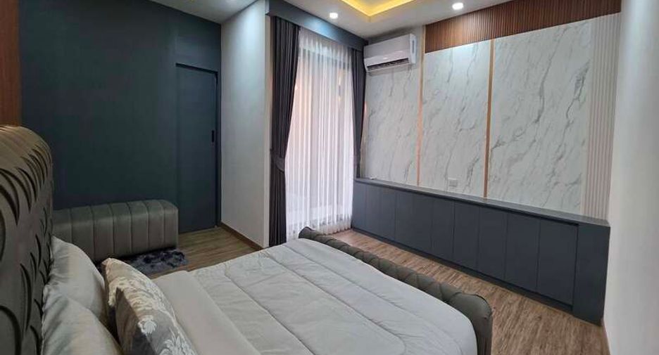 For sale 3 ベッドルーム house in Bang Lamung, Chonburi
