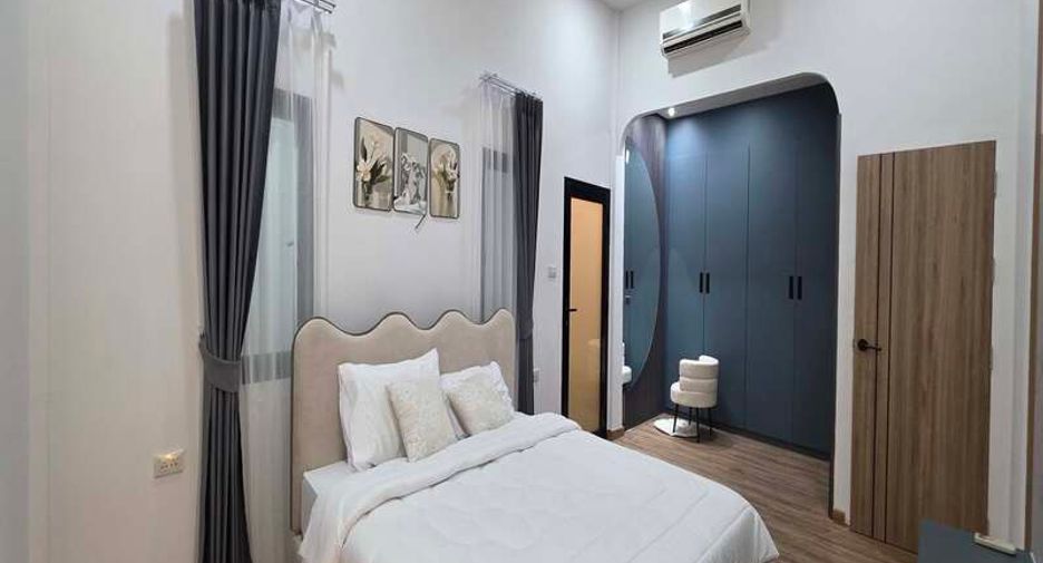 For sale 3 ベッドルーム house in Bang Lamung, Chonburi