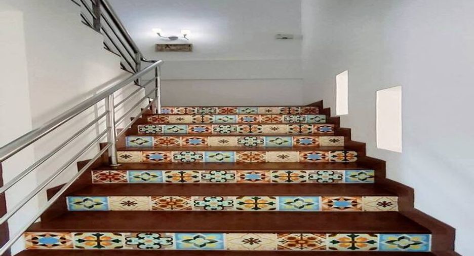 For sale 2 bedrooms townhouse in East Pattaya, Pattaya
