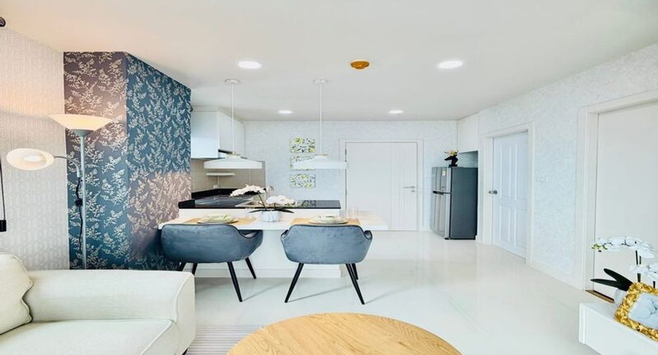 For sale 1 bed condo in East Pattaya, Pattaya