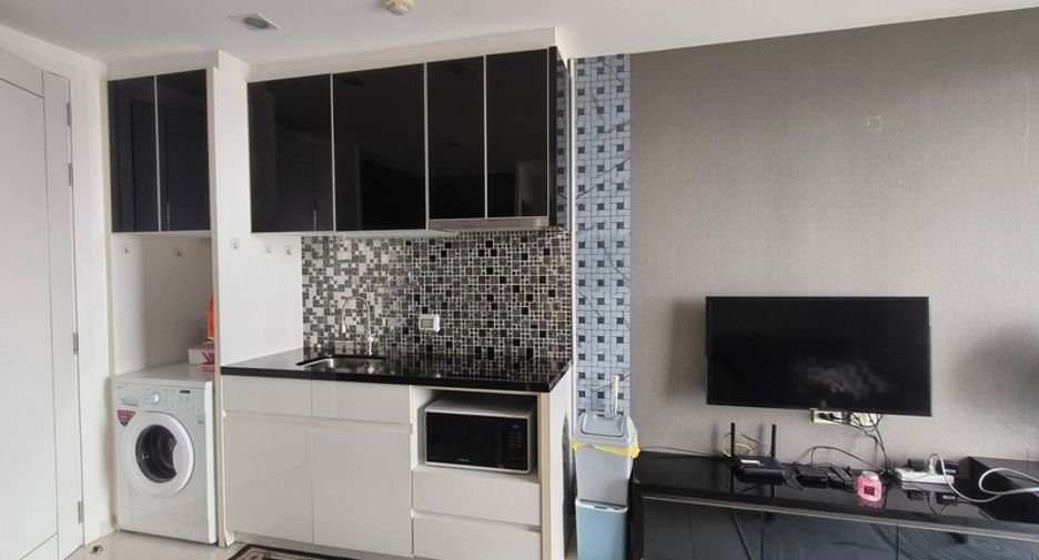 For sale 1 bed condo in Pratumnak, Pattaya