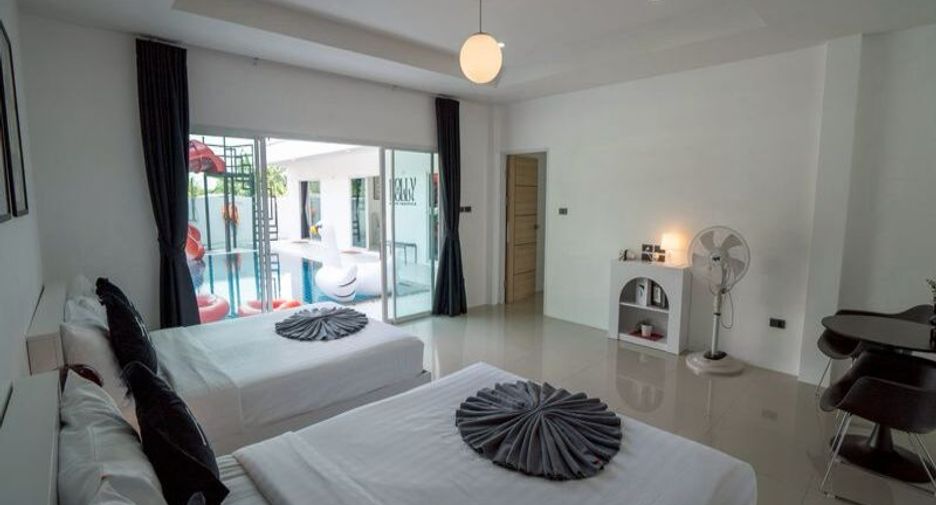 For sale 6 bedrooms villa in East Pattaya, Pattaya