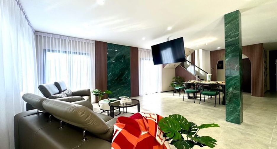 For sale 5 ベッドルーム villa in East Pattaya, Pattaya