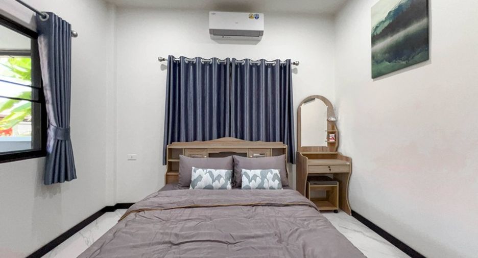 For sale 3 bedrooms house in East Pattaya, Pattaya