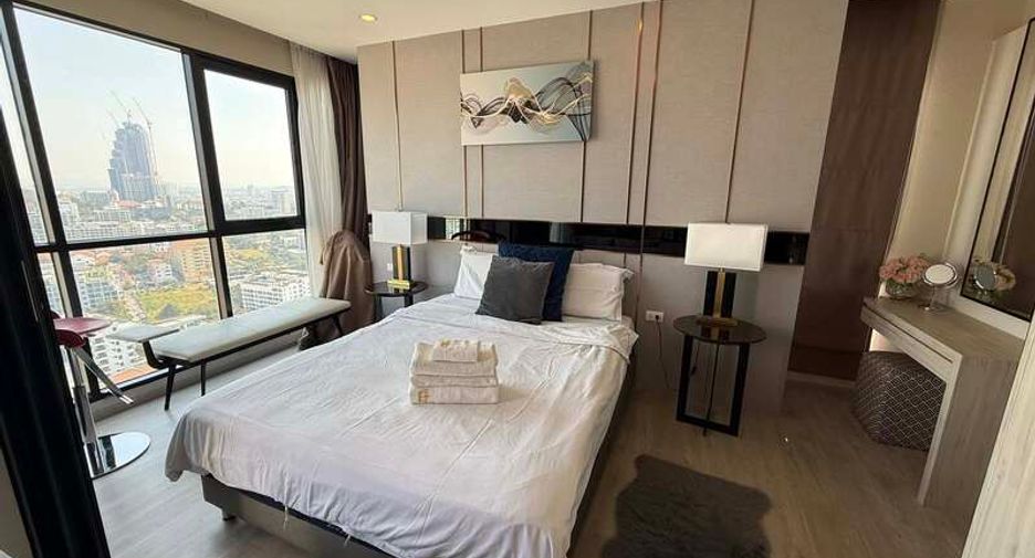 For sale 1 bed condo in Pratumnak, Pattaya