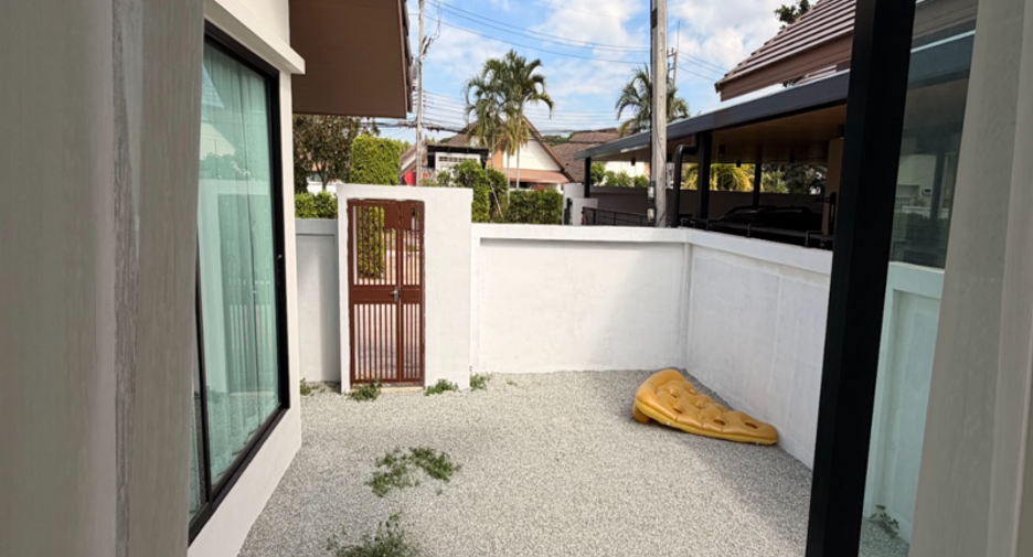 For sale 2 bedrooms villa in Huay Yai, Pattaya