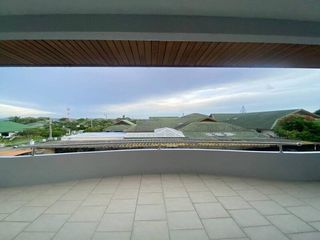 For sale 2 ベッドルーム villa in Bang Lamung, Chonburi