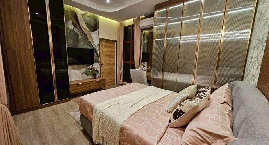 Продажа 5 спальни дом в Восточная Паттайя, Паттайя
