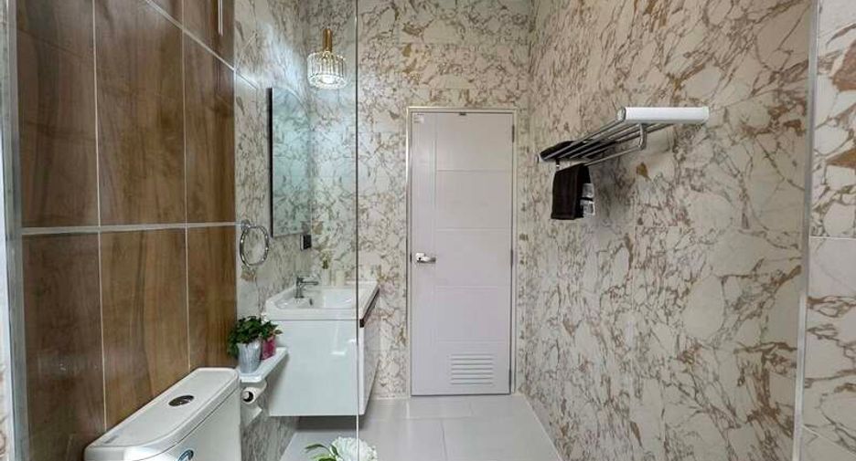 For sale 3 bedrooms villa in Huay Yai, Pattaya