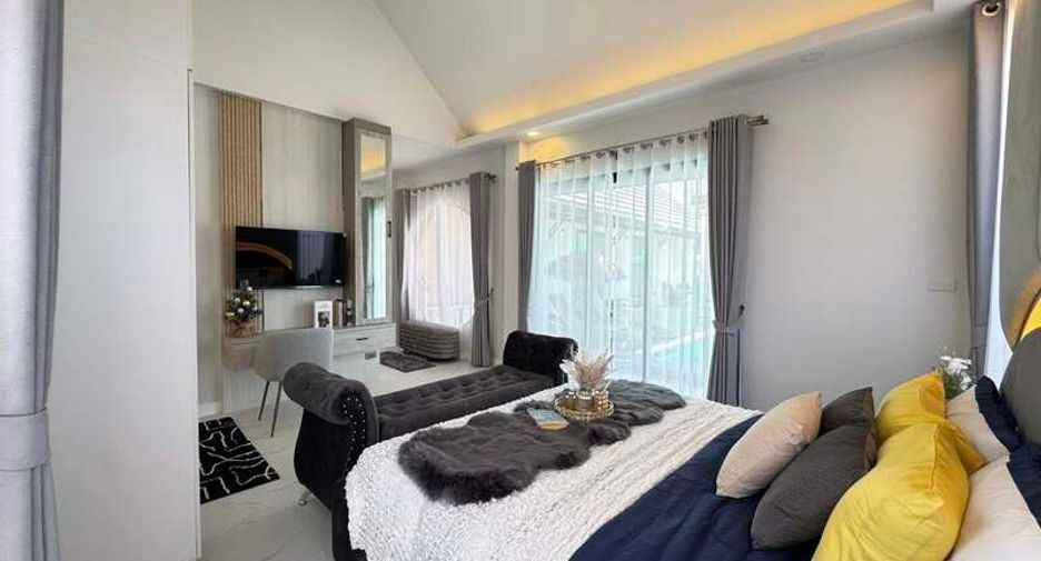For sale 3 bedrooms villa in Huay Yai, Pattaya
