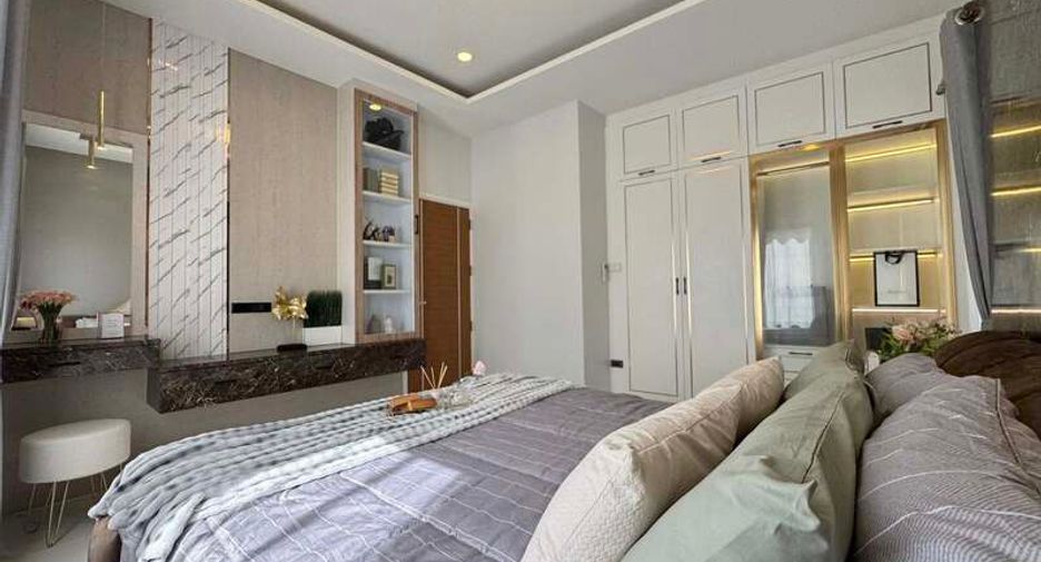 For sale 3 bedrooms villa in Huay Yai, Pattaya