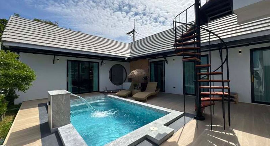 For sale 3 bedrooms villa in Huay Yai, Pattaya