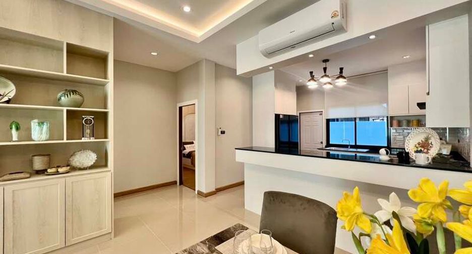 For sale 3 bedrooms villa in East Pattaya, Pattaya