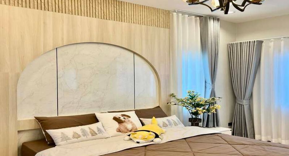 For sale 3 bedrooms villa in East Pattaya, Pattaya