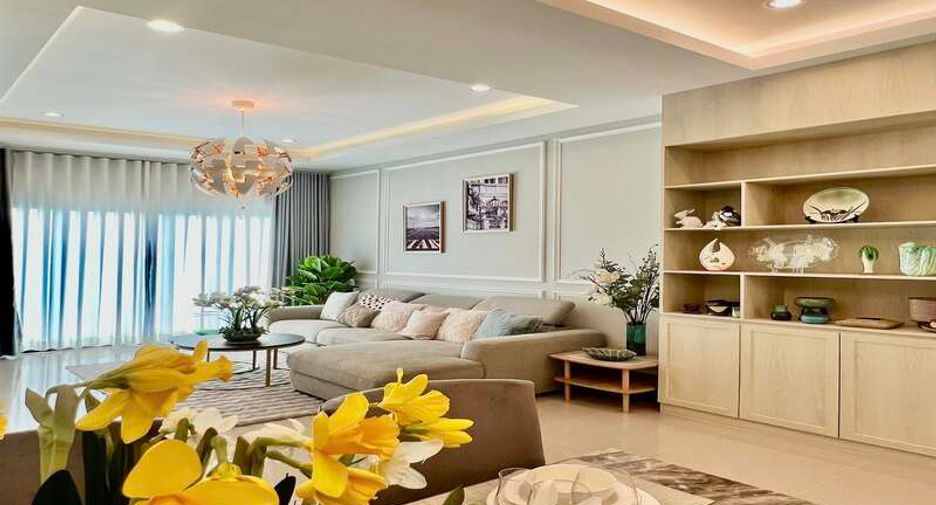 For sale 3 bedrooms villa in East Pattaya, Pattaya